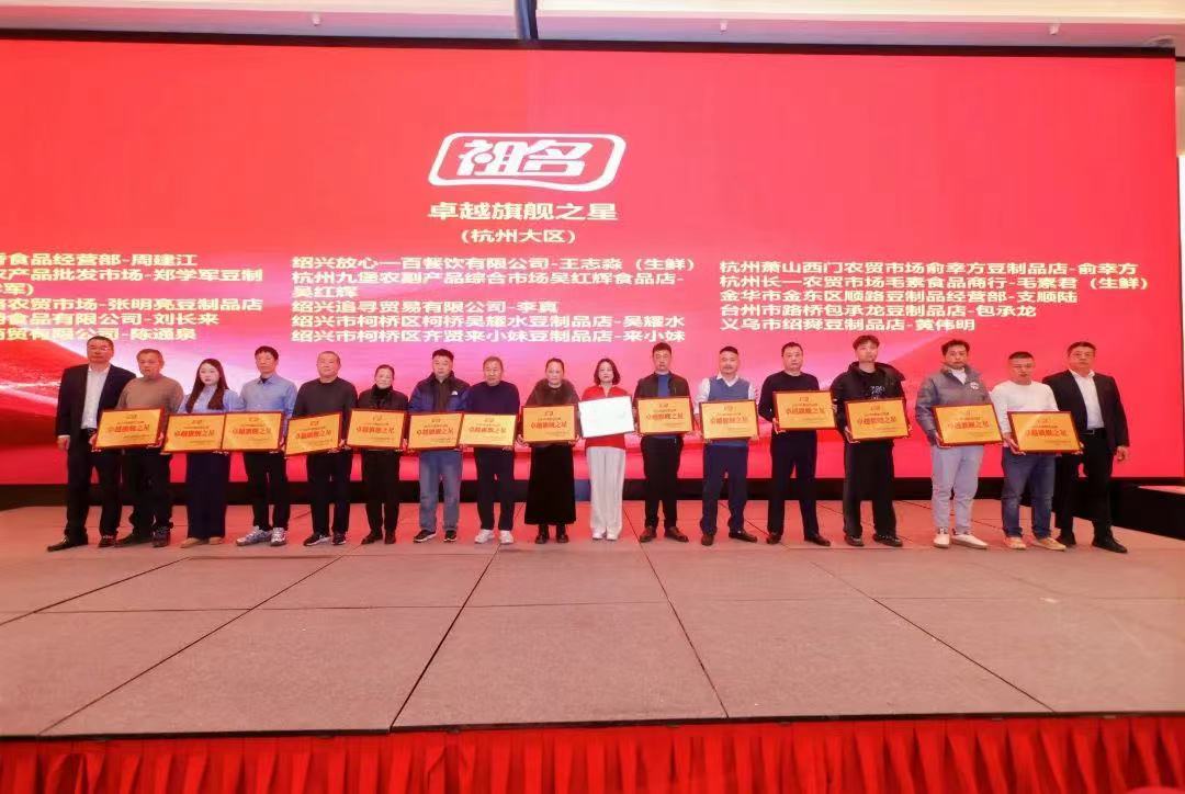 efbc375f6087cf20c8c1ee8a258e7c7.jpg